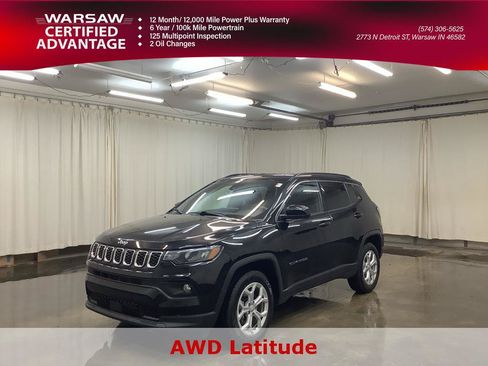 Used 2024 Jeep Compass Latitude AWD/4WD image 1