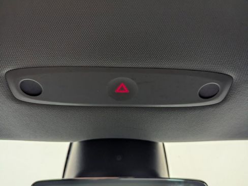 Used 2025 Tesla Model 3 Long Range image 15