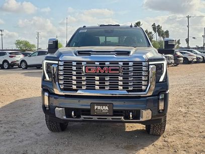 New 2026 GMC Sierra 2500 Denali w/ Denali Reserve Package