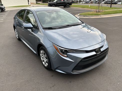Used 2026 Toyota Corolla LE FWD image 2