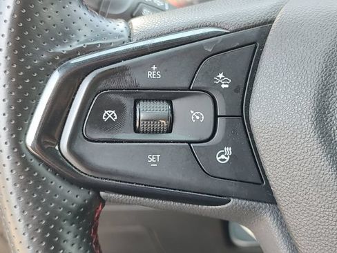 Used 2024 Chevrolet Trax RS w/ Driver Confidence Package FWD image 20