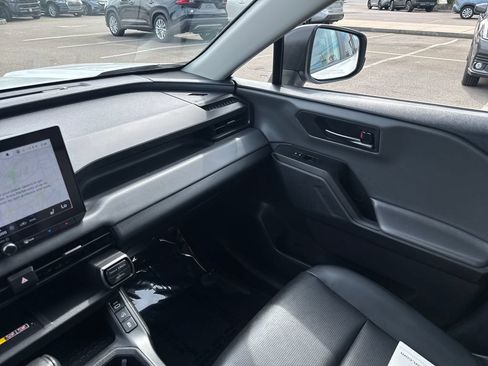 Used 2026 Toyota RAV4 XLE Premium AWD/4WD image 29