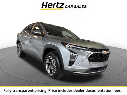 Used 2025 Chevrolet Trax LT