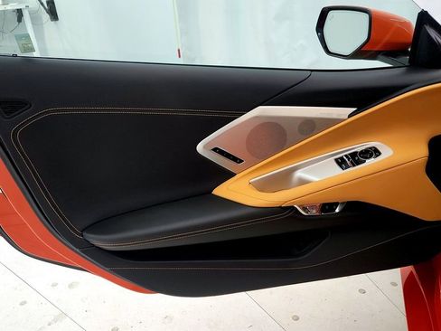 Used 2025 Chevrolet Corvette Stingray Preferred Cpe w/ Battery Protection Package RWD image 18