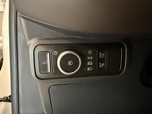 New 2026 Ford Explorer Platinum image 20