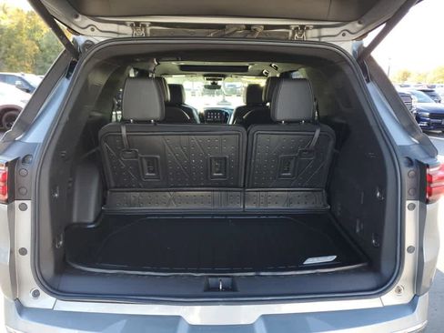 Used 2023 Chevrolet Traverse Premier w/ LPO, Floor Liner Package image 10