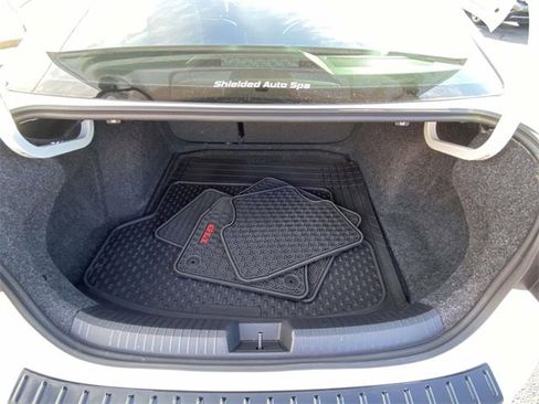 Used 2023 Volkswagen Jetta GLI Autobahn w/ GLI Black Package image 8