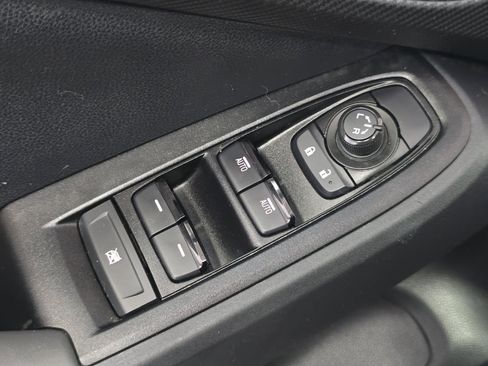 Used 2024 Subaru Crosstrek 2.5i Sport AWD/4WD image 25