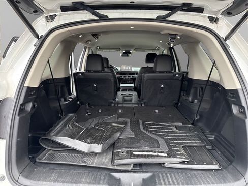 Used 2024 Honda Pilot EX-L image 11
