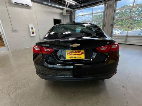 Used 2023 Chevrolet Malibu LT FWD image 4