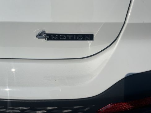 New 2025 Volkswagen Taos S image 10