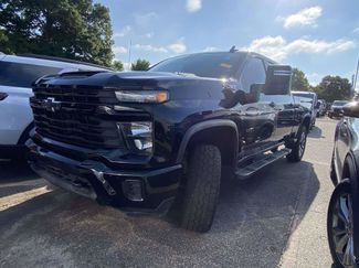 Used 2024 Chevrolet Silverado 2500 Custom w/ Custom Value Package AWD/4WD video 2