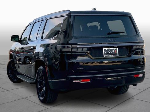 New 2026 Jeep Grand Wagoneer Limited image 12