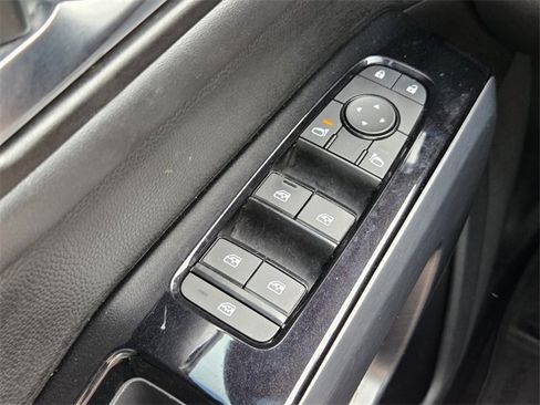 Certified 2023 Nissan Pathfinder SL image 25