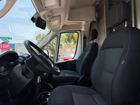 Used 2018 RAM ProMaster 2500 FWD image 14