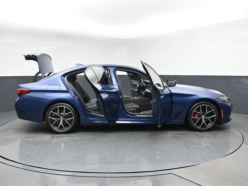 Used 2023 BMW 530i xDrive w/ M Sport Package AWD/4WD image 24