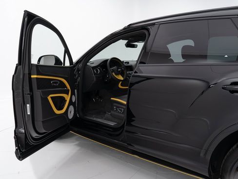 New 2026 Bentley Bentayga Speed image 9