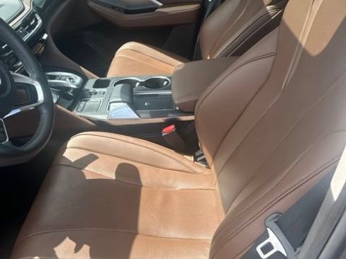 Used 2024 Acura MDX w/ Technology Package FWD image 7