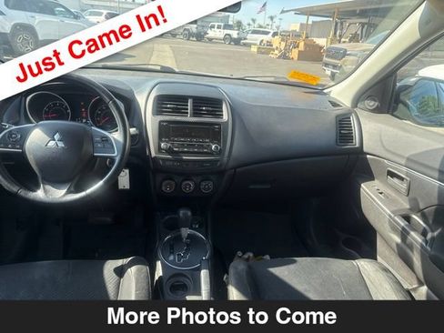 Used 2015 Mitsubishi Outlander Sport ES FWD image 10