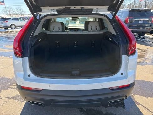 Certified 2022 Cadillac XT4 Luxury w/ Cold Weather Package image 20