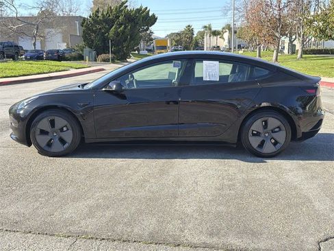 Used 2022 Tesla Model 3 Long Range image 7