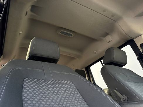 Used 2021 Ford Transit Connect XLT image 20