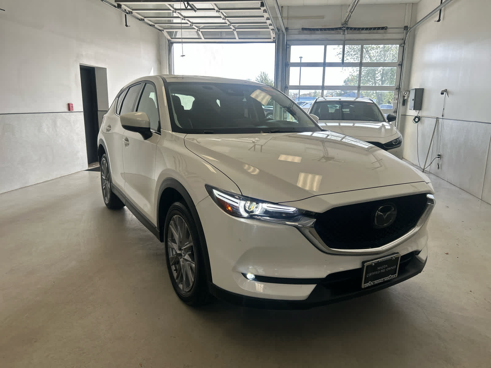 Used 2021 MAZDA CX-5 Grand Touring w/ GT Premium Package AWD/4WD image 7