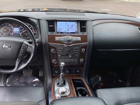 Used 2020 Nissan Armada SV image 16