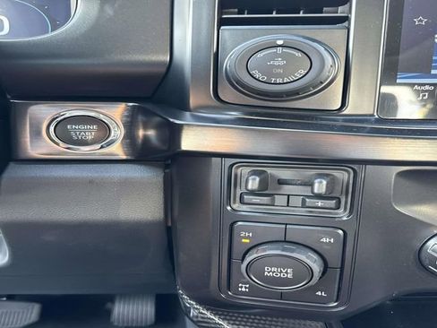 New 2026 Ford F250 Lariat w/ Black Appearance Package image 22