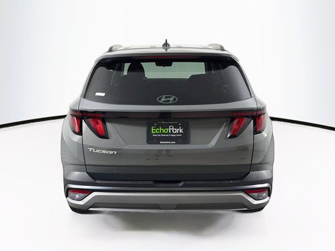 Used 2026 Hyundai Tucson SEL FWD image 7