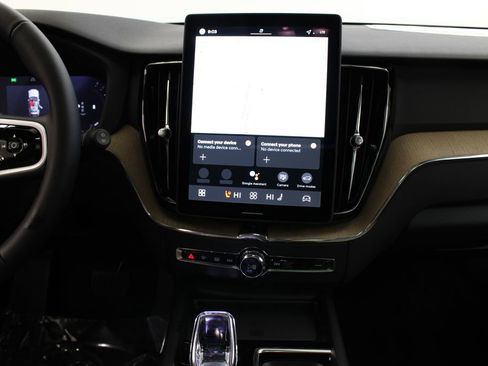 New 2026 Volvo XC60 B5 Plus w/ Protection Package Premier AWD/4WD image 23