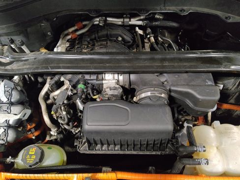 Used 2021 Ford Explorer Limited w/ Hybrid Equipment Group 310A image 30