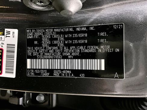 Certified 2022 Toyota Highlander XLE image 33