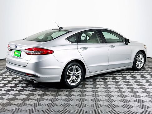 Used 2018 Ford Fusion S image 10