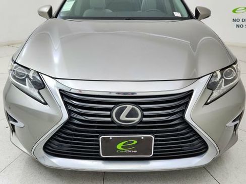 Used 2018 Lexus ES 350 w/ Premier Package FWD image 8