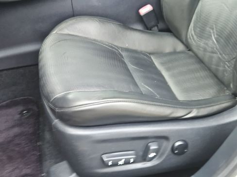 Used 2012 Lexus CT 200h Premium w/ Premium Audio Pkg FWD image 22