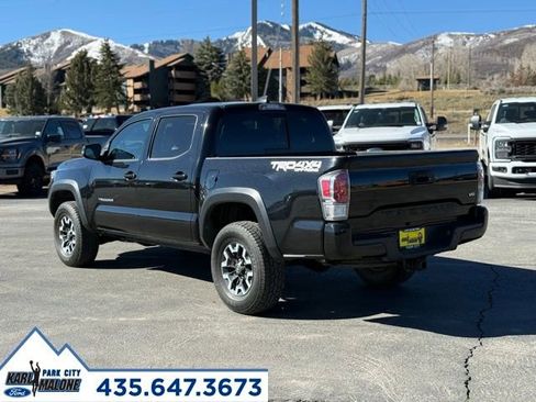 Used 2022 Toyota Tacoma TRD Off-Road w/ Technology Package image 3