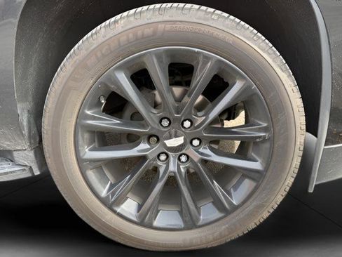 Used 2020 Cadillac Escalade Luxury w/ Escalade Sport Edition image 10