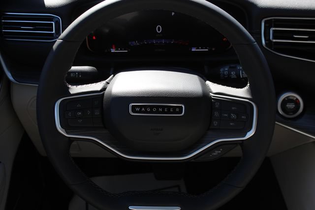 Used 2023 Jeep Wagoneer Series II w/ Premium Group I AWD/4WD image 15