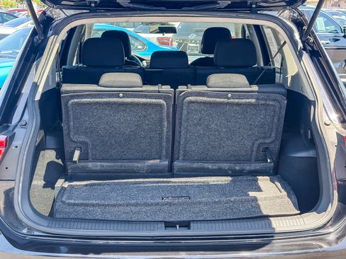Used 2018 Volkswagen Tiguan S FWD image 26