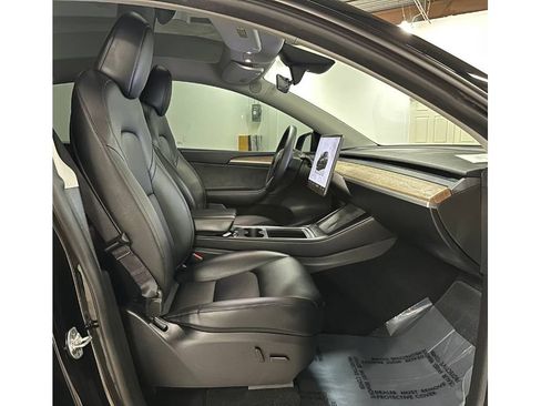 Used 2024 Tesla Model Y Performance image 20