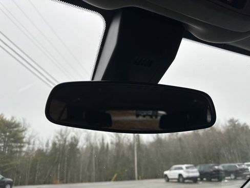 Used 2022 Chevrolet Equinox LT image 21