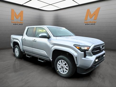 New 2026 Toyota Tacoma SR5 image 4