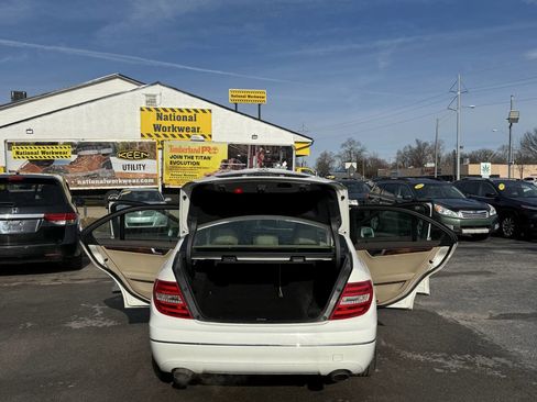 Used 2012 Mercedes-Benz C 300 4MATIC Sedan image 23