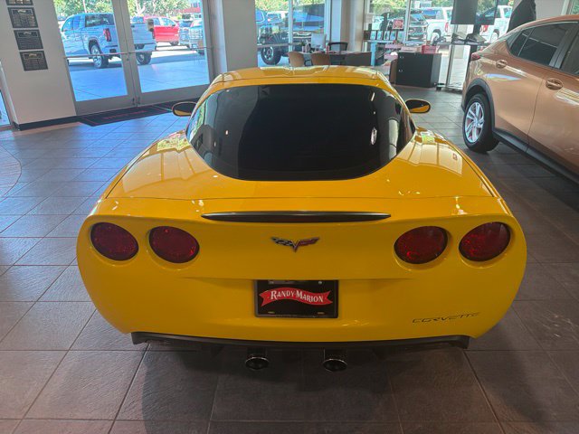 Used 2008 Chevrolet Corvette Coupe w/ Preferred Equipment Group RWD image 13
