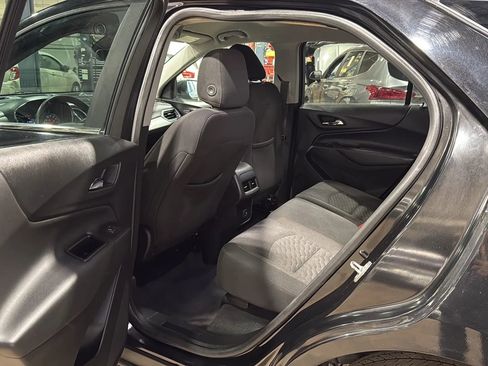 Used 2021 Chevrolet Equinox LT AWD/4WD image 28