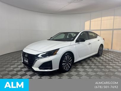 Used 2025 Nissan Altima 2.5 SV