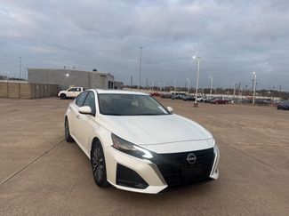 Used 2023 Nissan Altima 2.5 SV w/ SV Premium Package video 2