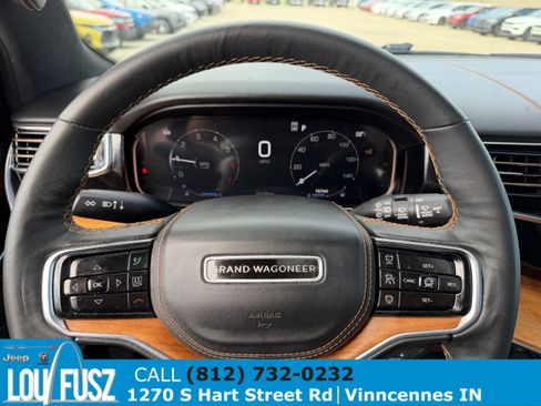 Used 2024 Jeep Grand Wagoneer Series III w/ Flexible Seating Group AWD/4WD image 23