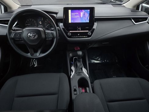 Certified 2025 Toyota Corolla LE image 13